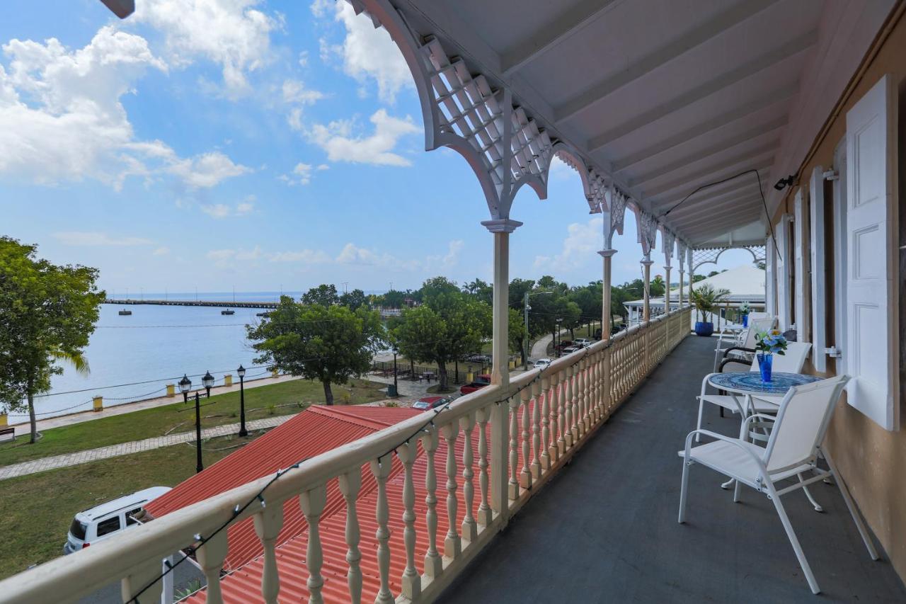 Victoria House Otel Frederiksted Dış mekan fotoğraf