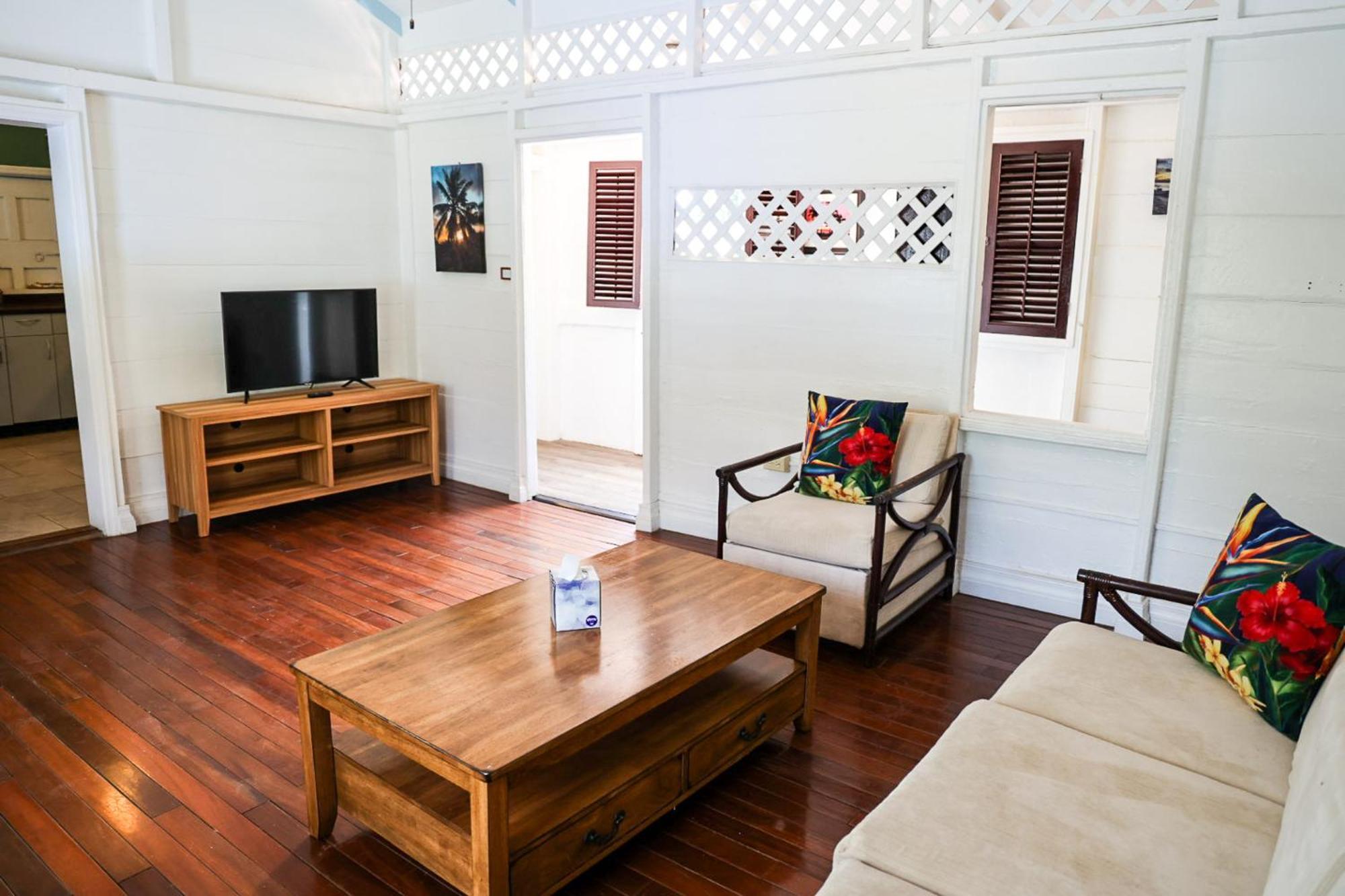 Victoria House Otel Frederiksted Dış mekan fotoğraf