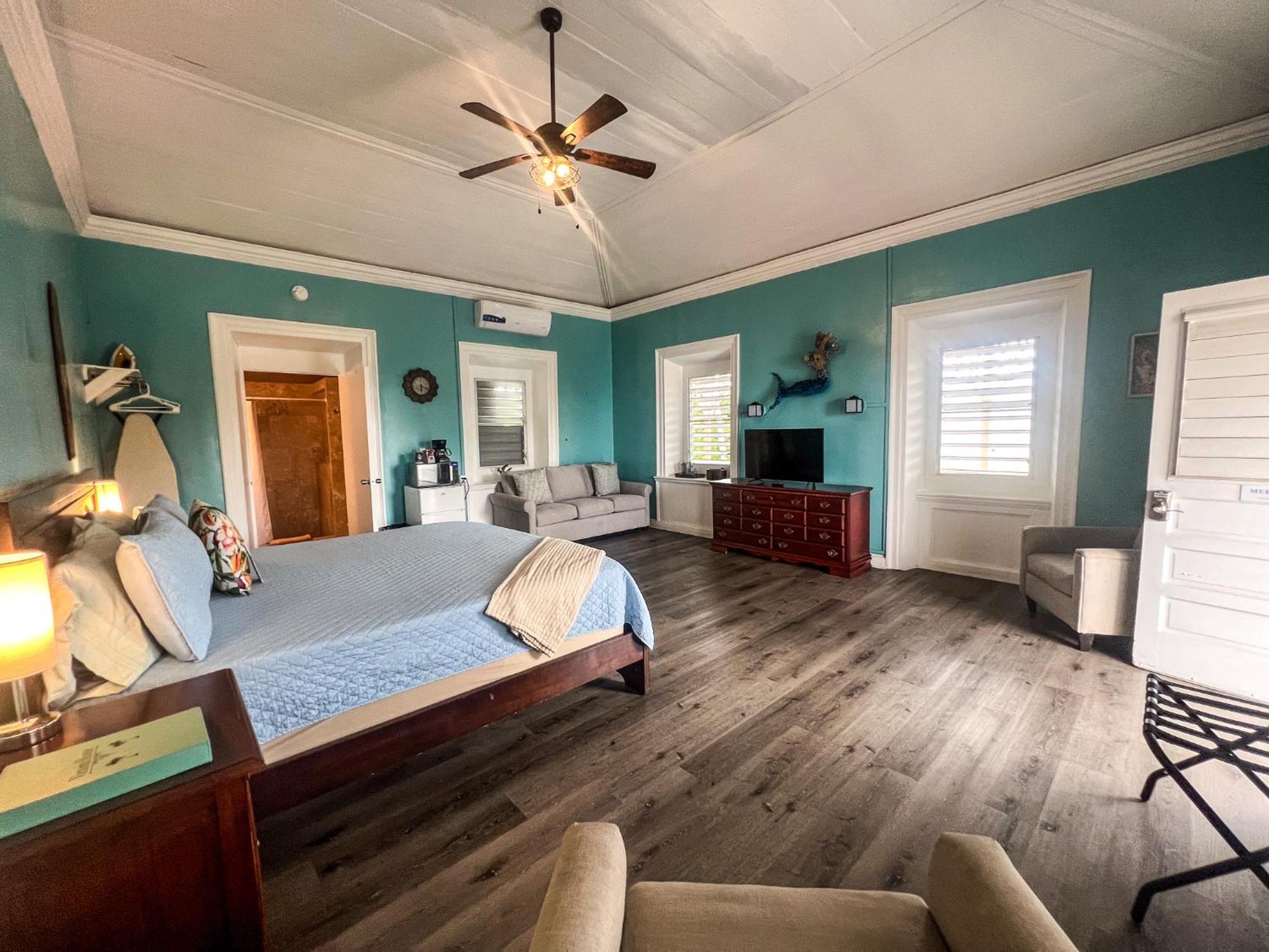 Victoria House Otel Frederiksted Dış mekan fotoğraf